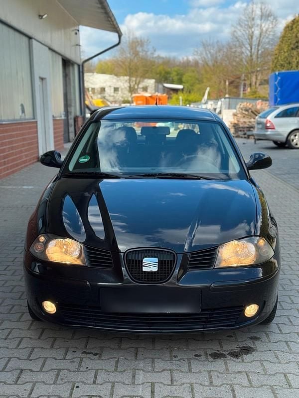 Second-hand Seat Ibiza 75 CP (55 kW) 2005 Negru Hatchback