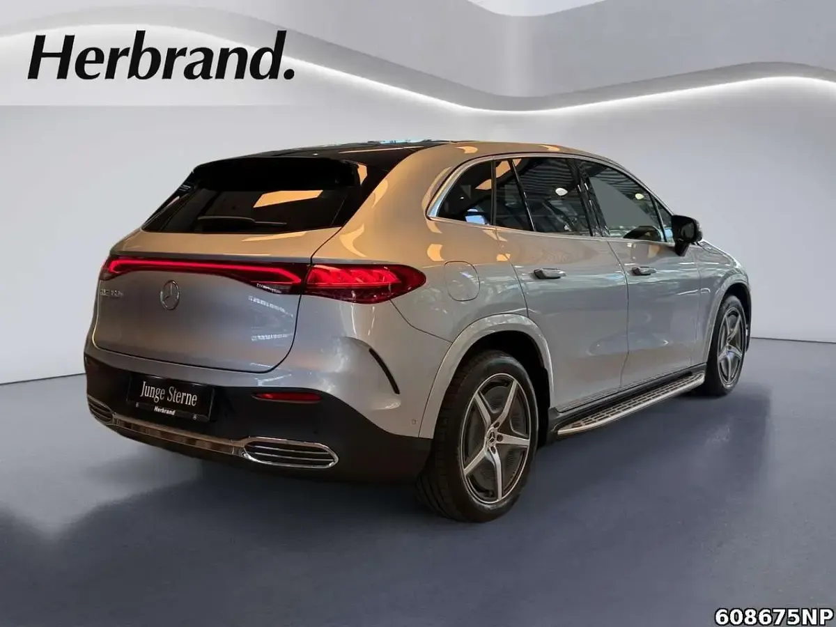 Gebraucht Mercedes EQE350 AMG 214 kW (292 PS) 2026 Hightechsilber metallic SUV