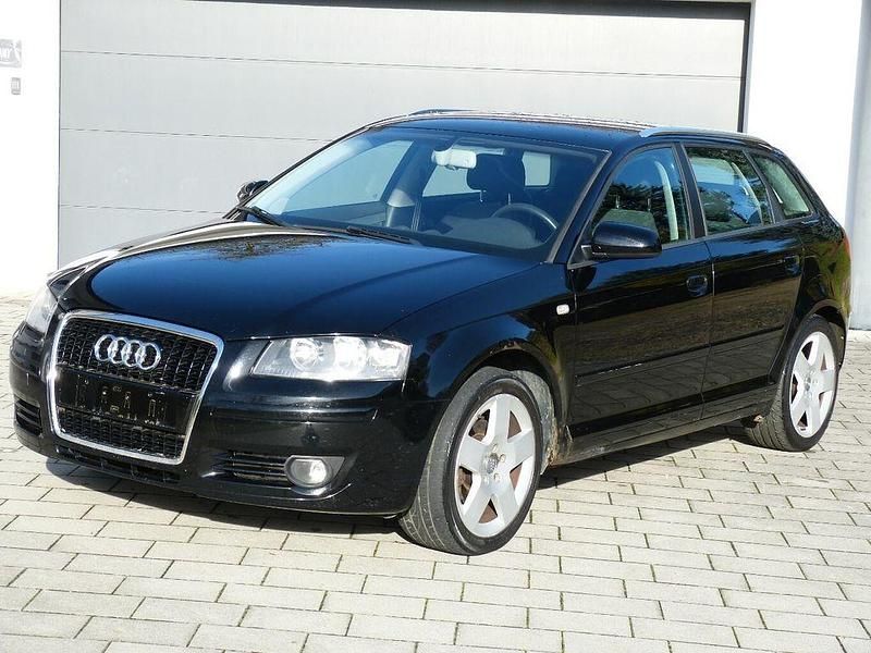 Gebraucht Audi A3 Attraction 116 PS (85 kW) 2005 Schwarz Limousine