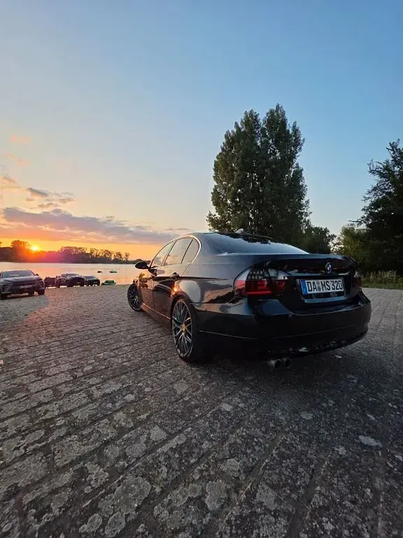 Gebraucht BMW 325 Performance 218 PS (160 kW) 2005 Blau Limousine