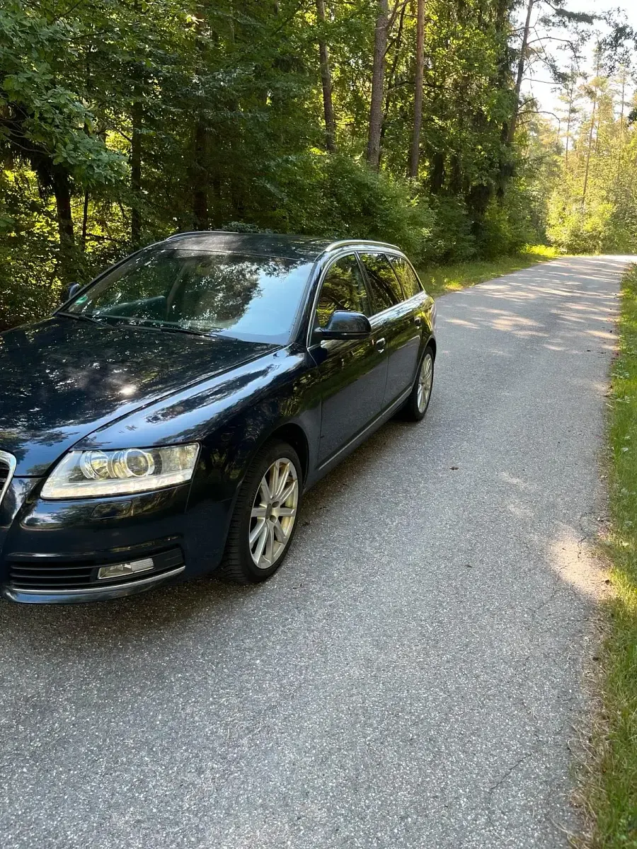 Gebraucht Audi A6 239 PS (175 kW) 2010 Blau Kombi