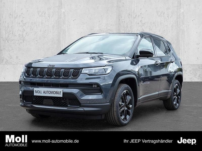 Weiss Neu 2025 Jeep Compass North SUV | 34.450 € (Superpreis) - Bild 1/4