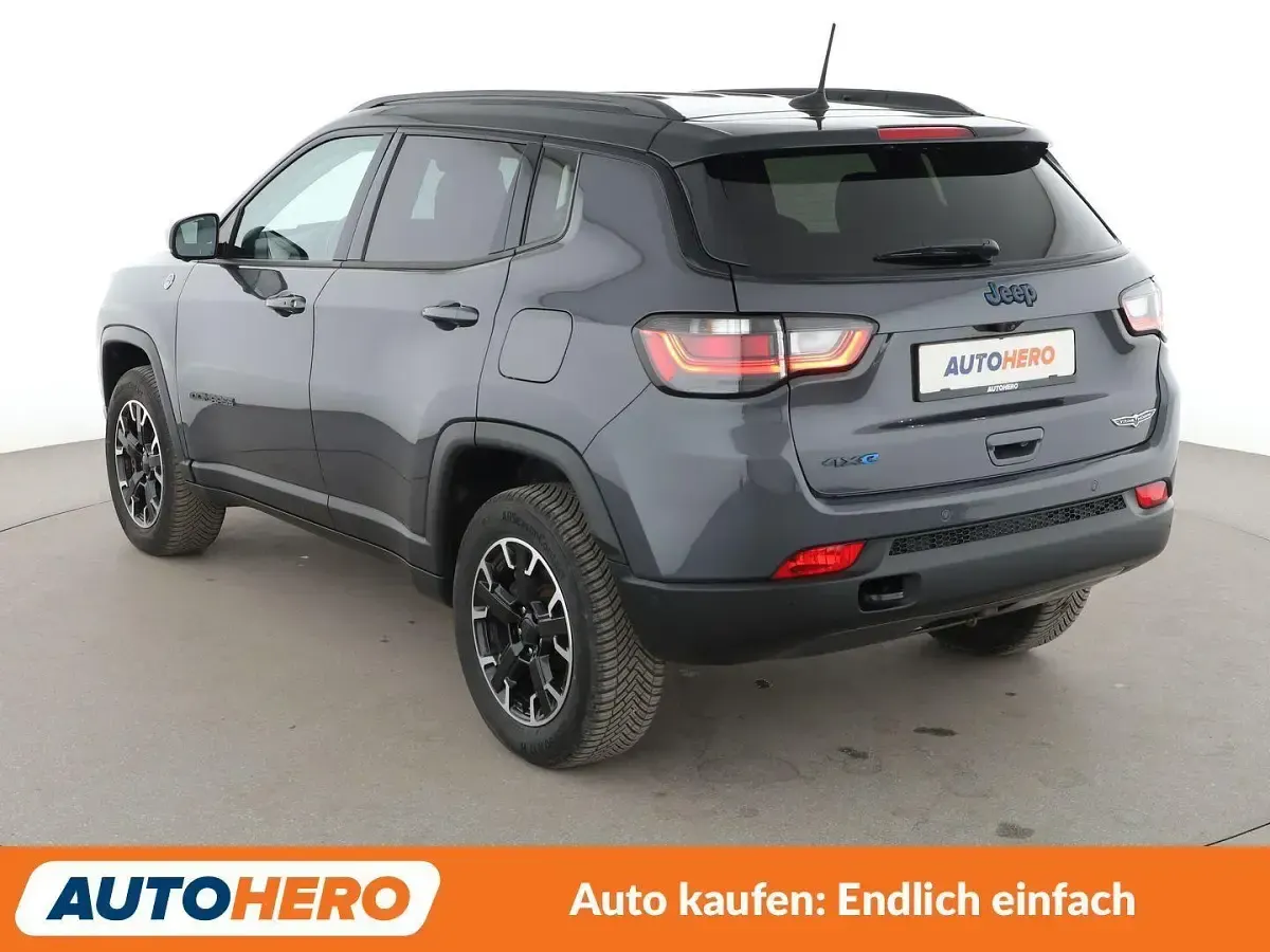 Occasion Jeep Compass Trailhawk 241 ch (177 kW) 2022 Gris SUV
