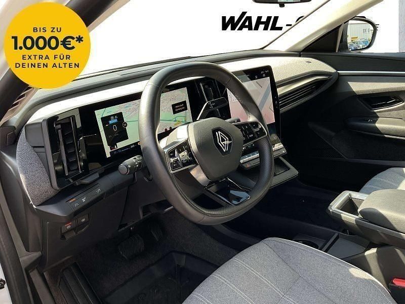 Gebraucht Renault Megane E-Tech Evolution 96 kW (131 PS) 2023 Weiß Limousine