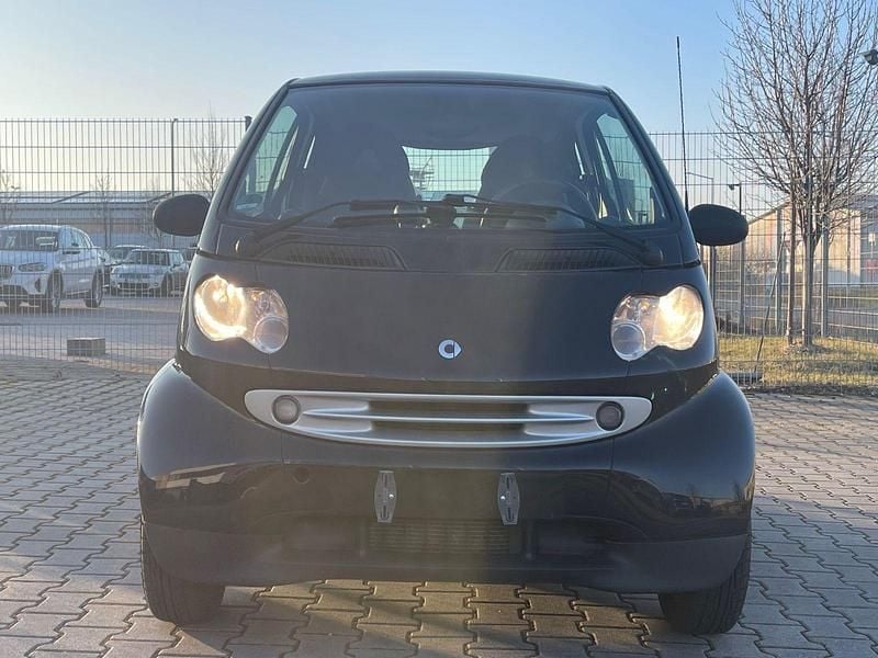 Schwarz Gebraucht 2006 Smart ForTwo Coupé Pulse Coupé | 900 € (Superpreis) - Bild 1/4