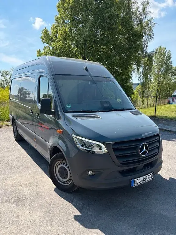 Gebraucht Mercedes Sprinter 150 PS (110 kW) 2024 Van