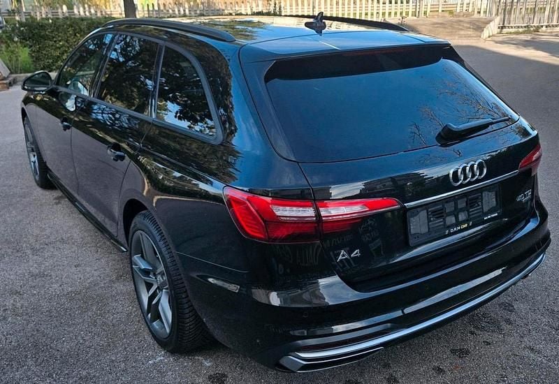 Gebraucht Audi A4 S-Line 204 PS (150 kW) 2022 Schwarz Kombi