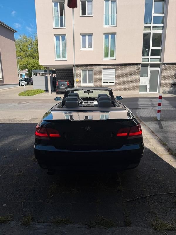 Gebraucht BMW 320 Cabriolet 170 PS (125 kW) 2008 Cabrio