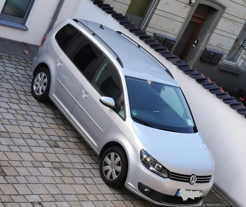Gebraucht VW Touran 2015 Grau Van / Kleinbus