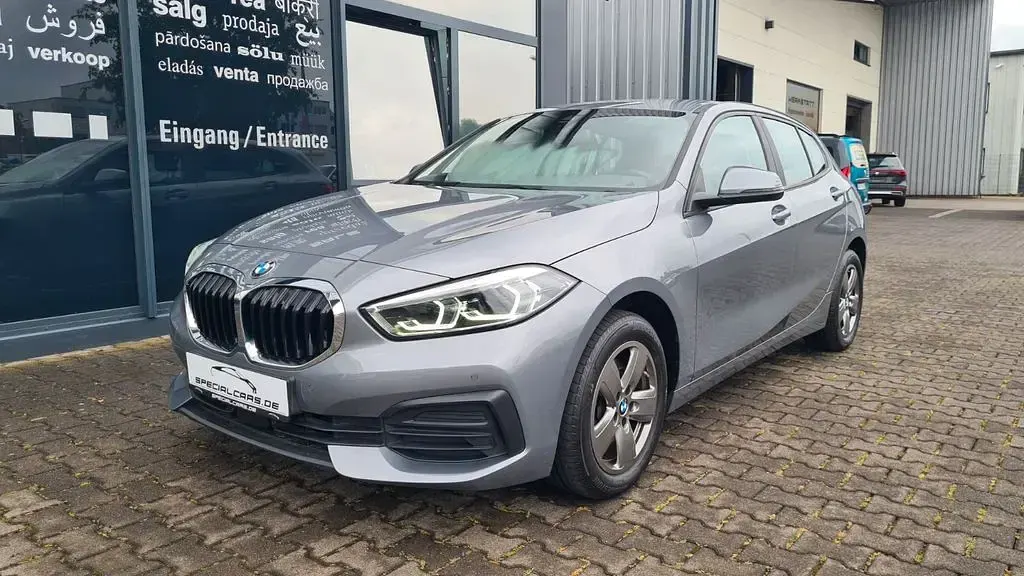 Gebraucht BMW 118 Advantage 136 PS (100 kW) 2023 Grau Kleinwagen