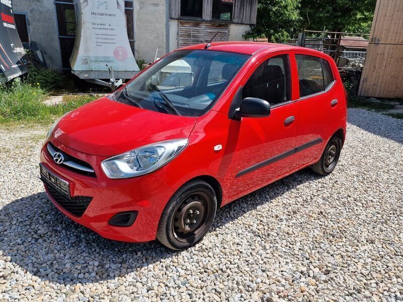 Rot Gebraucht 2013 Hyundai i10 Edition Kleinwagen | 2.199 € (Fairer Preis) - Bild 1/4