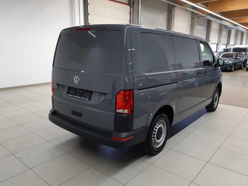Gebraucht VW Transporter 150 PS (110 kW) 2021 Pure grey Van