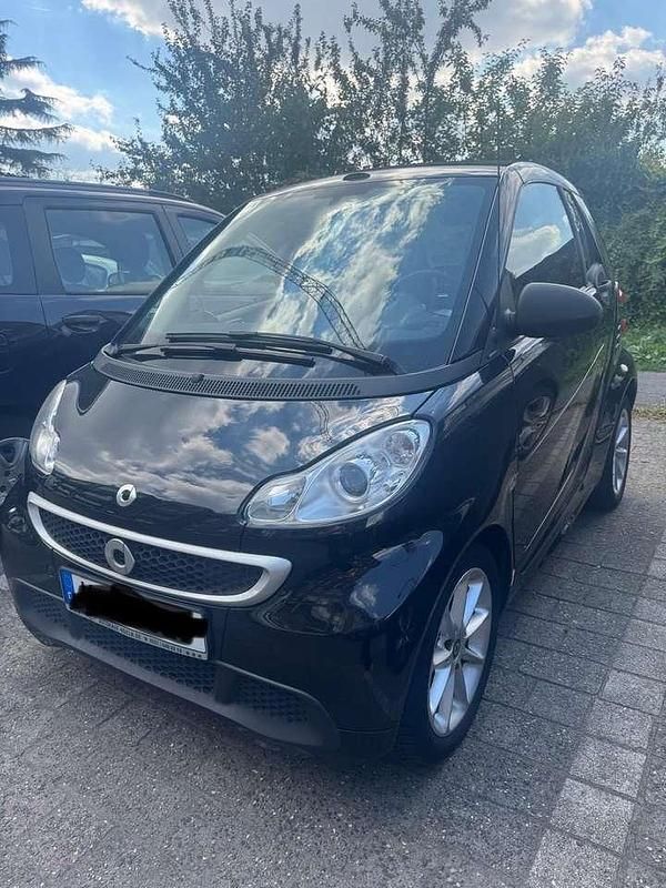Schwarz Gebraucht 2013 Smart ForTwo Cabrio Basis Cabrio | 6.800 € (Guter Preis) - Bild 1/4