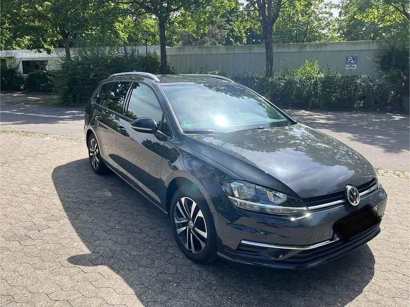 Grau Gebraucht 2020 VW Golf VII IQ Drive Kombi | 18.200 € (Fairer Preis) - Bild 1/4