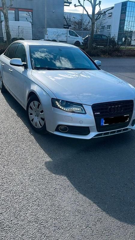 Gebraucht Audi A4 S-Line 160 PS (117 kW) 2010 Silber Limousine