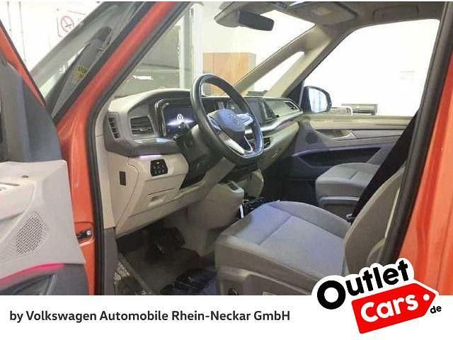 Second-hand VW Multivan Life 150 CP (110 kW) 2022 Argintiu Monovolum
