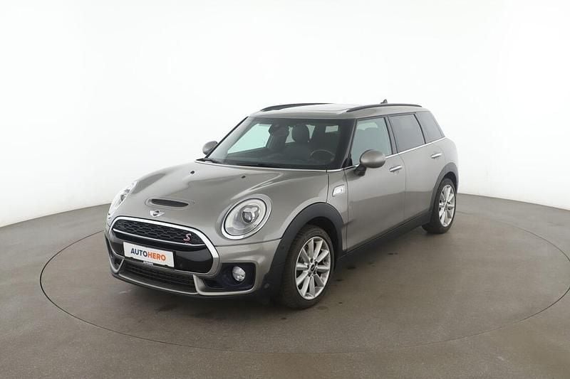 Grau Gebraucht 2017 Mini Cooper S Clubman Kombi | 16.390 € (Fairer Preis) - Bild 1/3