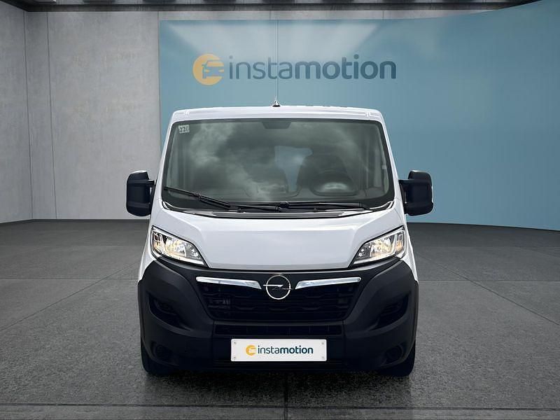 Weiß Gebraucht 2022 Opel Movano Van | 19.549 € (Guter Preis) - Bild 1/4