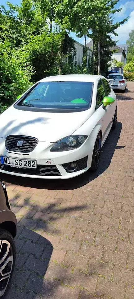 Gebraucht Seat Leon FR 211 PS (155 kW) 2010 Weiß Kleinwagen