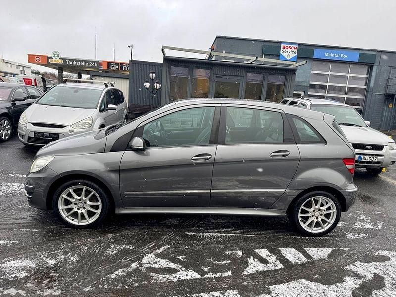 Brugt Mercedes B200 140 HK (102 kW) 2011 Grå MPV