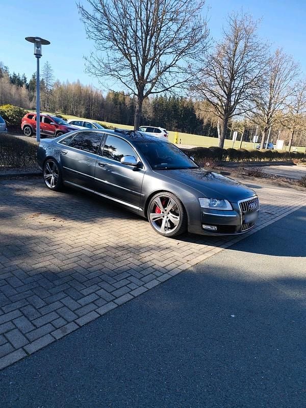 Second-hand Audi A8 400 CP (294 kW) 2009 Gri Berlinǎ