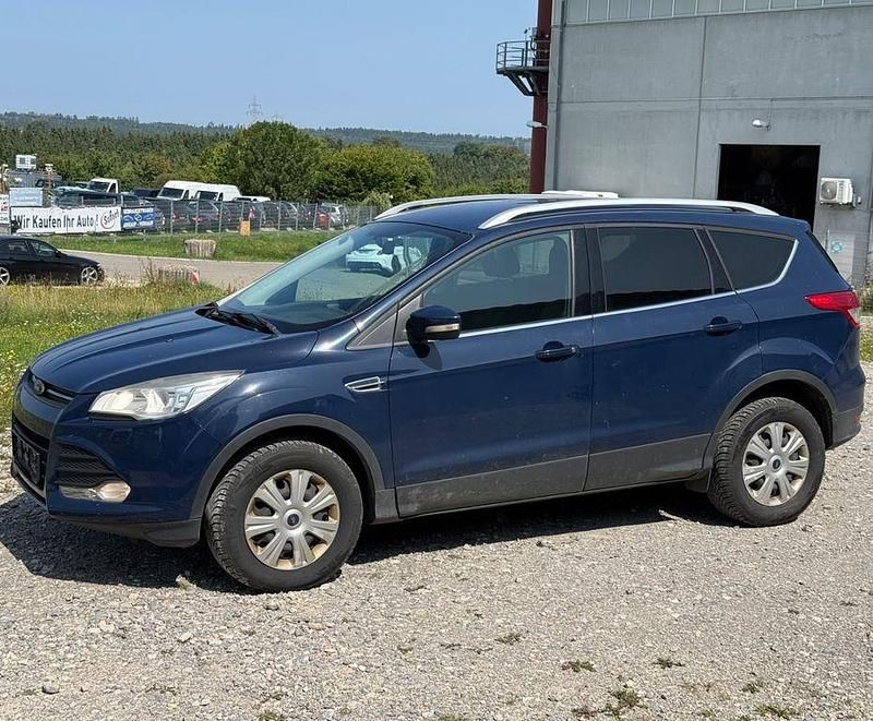 Blau Gebraucht 2014 Ford Kuga SUV | 6.350 € (Superpreis) - Bild 1/4