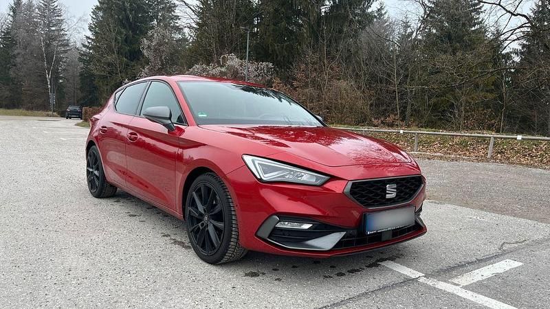 Gebraucht Seat Leon FR 150 PS (110 kW) 2021 Rot Limousine