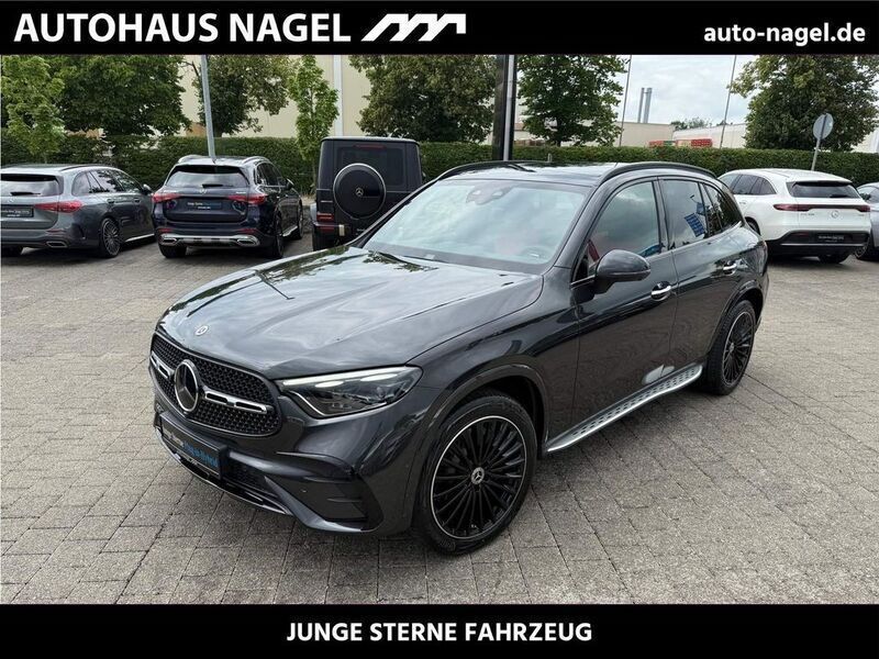 Lack graphitgrau (metallic) Gebraucht 2023 Mercedes GLC400d AMG SUV | 72.989 € (Teuer) - Bild 1/4