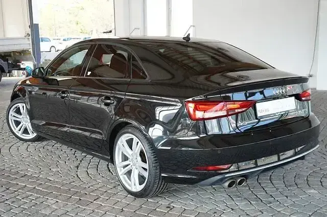 Gebraucht Audi A3 S-Line 150 PS (110 kW) 2019 Schwarz Limousine