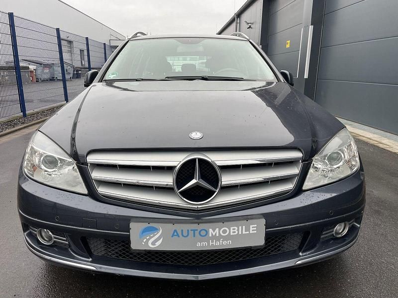 Gebraucht Mercedes C180 156 PS (114 kW) 2008 Grau Kombi