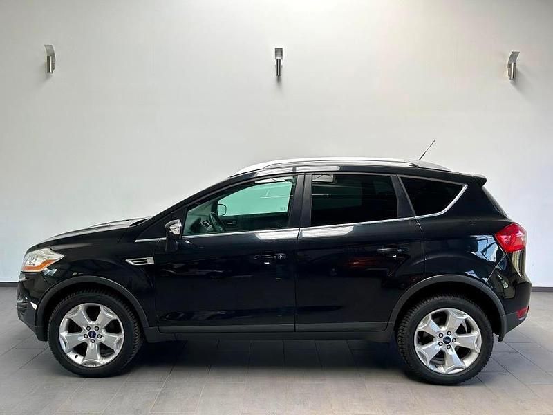 Gebraucht Ford Kuga Titanium 163 PS (119 kW) 2011 Schwarz SUV
