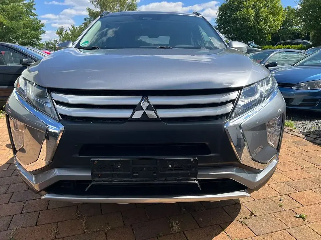 Gebraucht Mitsubishi Eclipse Cross Diamant Edition 163 PS (119 kW) 2019 Grau SUV