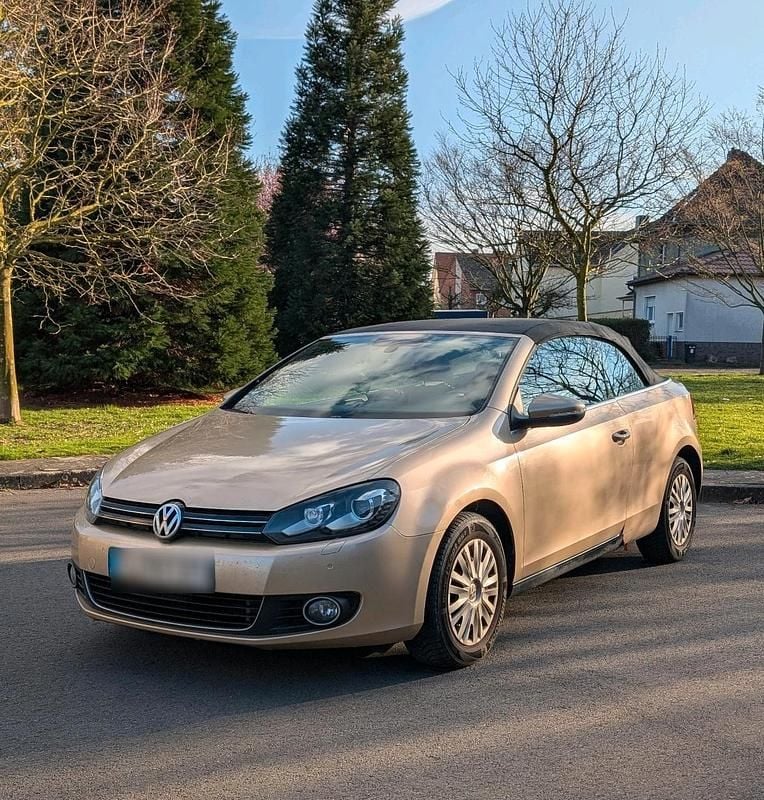 Gebraucht VW Golf 105 PS (77 kW) 2011 Blau Cabrio