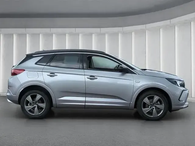 Gebraucht Opel Grandland X Ultimate 131 PS (96 kW) 2022 Grau SUV