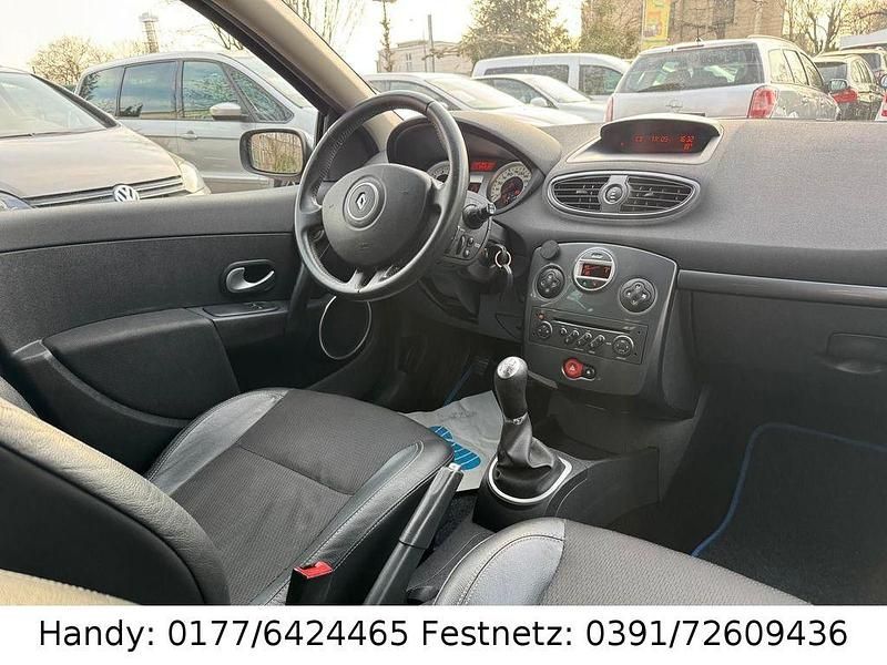 Gebraucht Renault Clio II 101 PS (74 kW) 2008 Grau Limousine