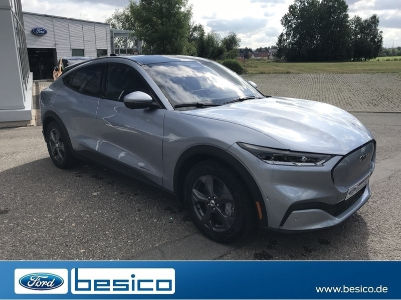 Iced blue silver (silber) Gebraucht 2023 Ford Mustang Mach-E SUV | 34.590 € (Fairer Preis) - Bild 1/4