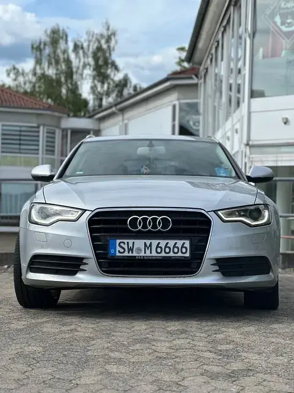 Gebraucht Audi A6 179 PS (131 kW) 2012 Silber Kombi