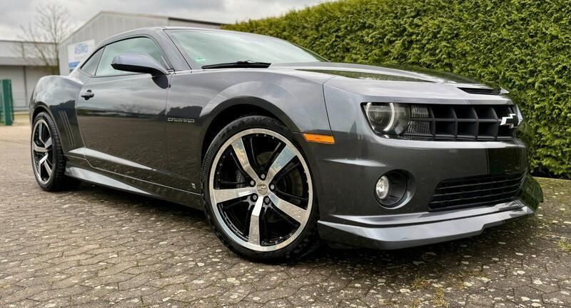 Grau Gebraucht 2010 Chevrolet Camaro Coupé | 25.999 € (Superpreis) - Bild 1/4