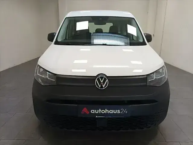 Second-hand VW Caddy 114 CP (83 kW) 2021 Alb Monovolum