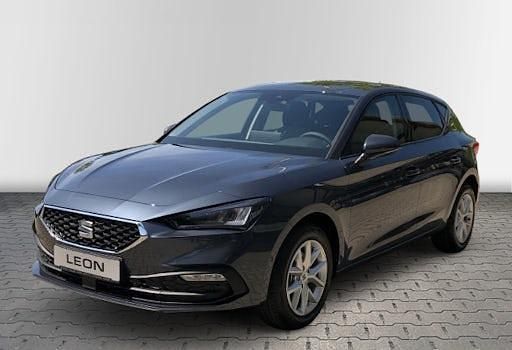 Neu Seat Leon 150 PS (110 kW) 2025 Grau Limousine