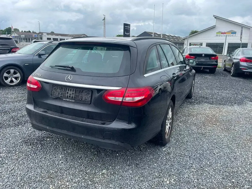 Gebraucht Mercedes C220 170 PS (125 kW) 2017 Schwarz Kombi