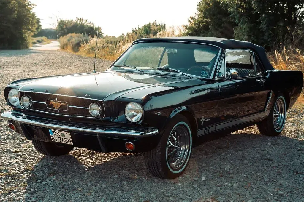 Gebraucht Ford V8 200 PS (147 kW) 1965 Blau Cabrio