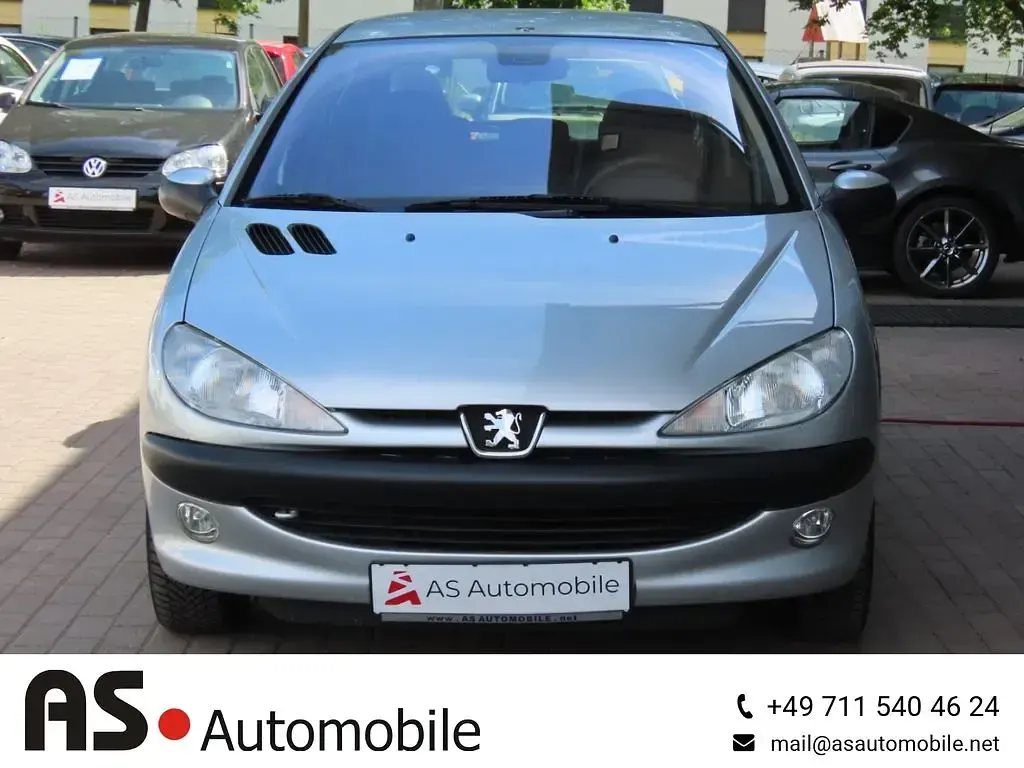 Gebraucht Peugeot 206 Premium 75 PS (55 kW) 2003 Grau Limousine