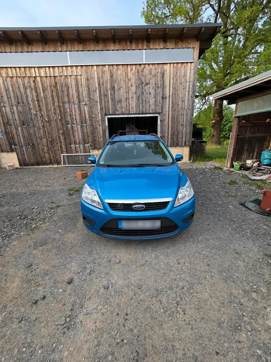 Gebraucht Ford Focus 125 PS (91 kW) 2009 Blau Kombi