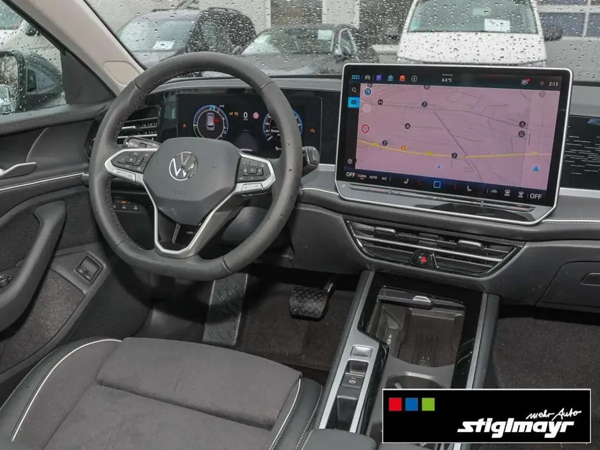 Gebraucht VW Passat Elegance 272 PS (200 kW) 2025 Diabasgrau metallic Kombi
