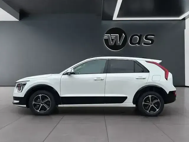 Gebraucht Kia Niro Comfort 130 PS (95 kW) 2026 Schneeweiss SUV