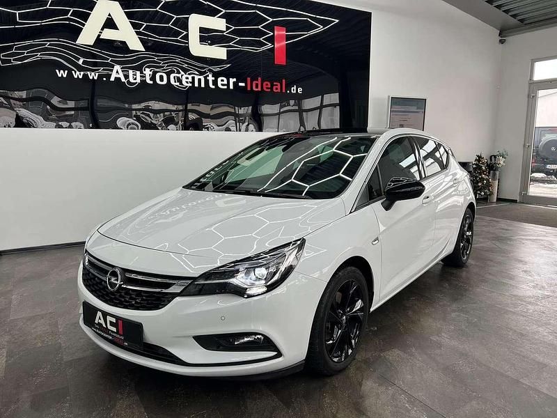 Gebraucht Opel Astra Active 200 PS (147 kW) 2018 Weiß Limousine