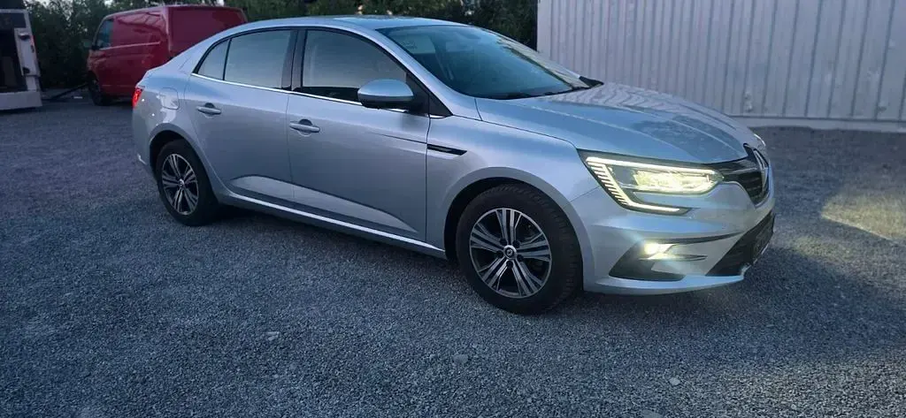 Gebraucht Renault Mégane II Equilibre 140 PS (102 kW) 2023 Silber Limousine