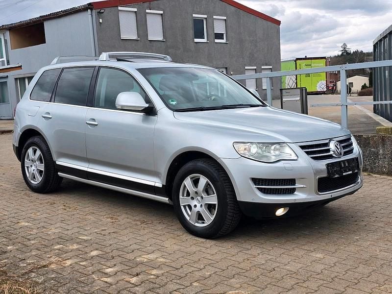 Gebraucht VW Touareg 239 PS (175 kW) 2008 Grau SUV