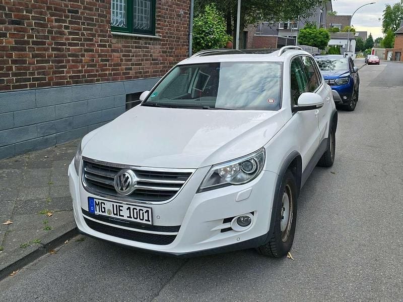 Weiß Gebraucht 2008 VW Tiguan SUV | 7.500 € (Guter Preis) - Bild 1/3